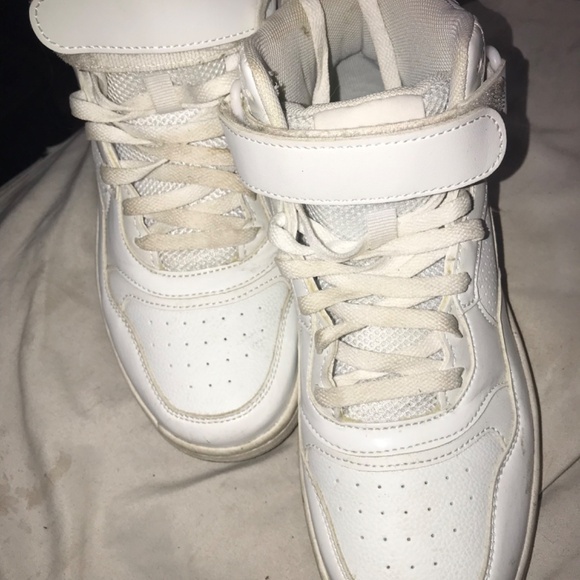 Shoes - Picture 2 of 2